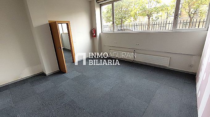 Venta de local comercial en Vitoria-Gasteiz