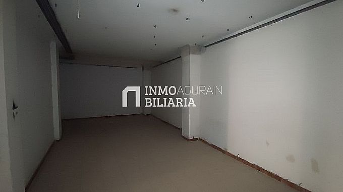 Venta de local comercial en Vitoria-Gasteiz