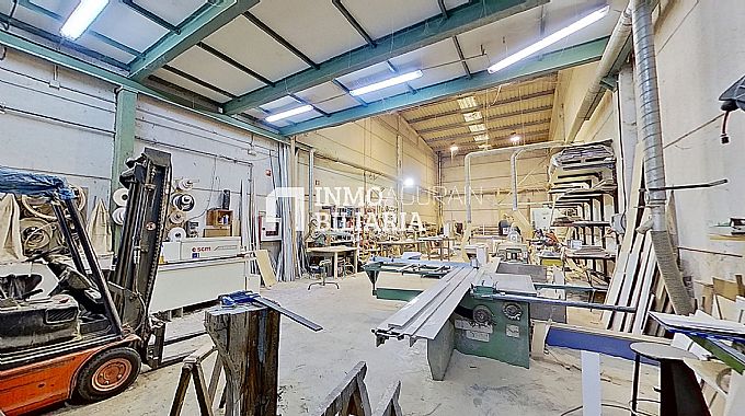 NAVE INDUSTRIAL EN POLIGONO ISASIA