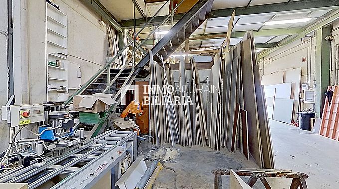 NAVE INDUSTRIAL EN POLIGONO ISASIA