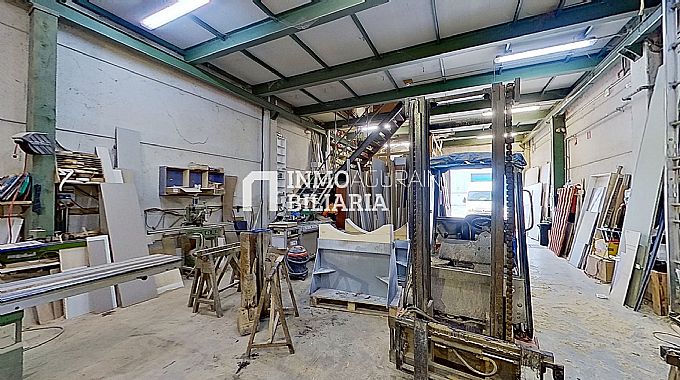 NAVE INDUSTRIAL EN POLIGONO ISASIA