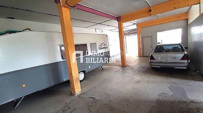NAVE INDUSTRIAL EN IZARRA