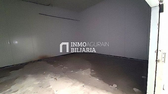 NAVE INDUSTRIAL EN IZARRA