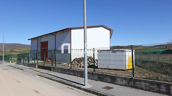 INMOBILIARIA AGURAIN VENDE PABELLON INDUSTRIAL EN MAEZTU