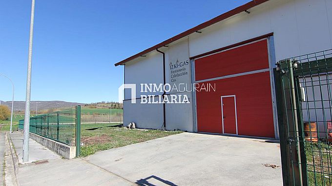 INMOBILIARIA AGURAIN VENDE PABELLON INDUSTRIAL EN MAEZTU