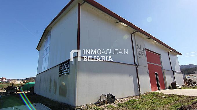 INMOBILIARIA AGURAIN VENDE PABELLON INDUSTRIAL EN MAEZTU