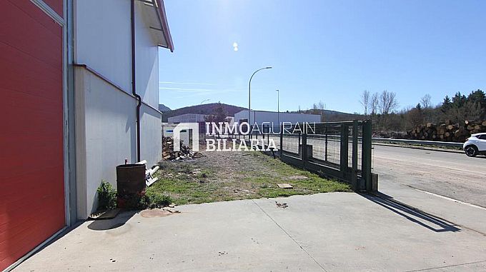 INMOBILIARIA AGURAIN VENDE PABELLON INDUSTRIAL EN MAEZTU