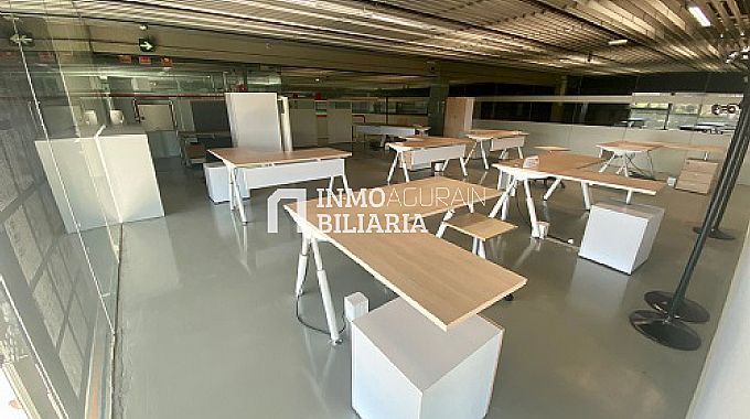 CENTRO DE NEGOCIOS EN MUTILVA BAJA - PAMPLONA