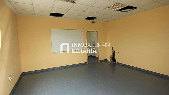 Venta de nave industrial en Salvatierra-Agurain