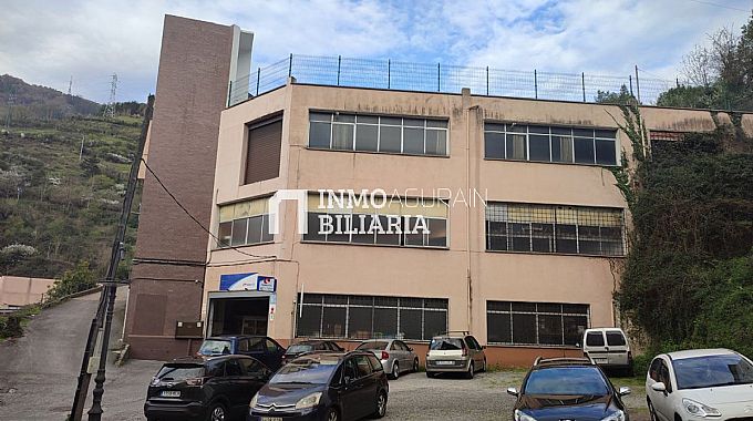 Venta de nave industrial en Soraluze