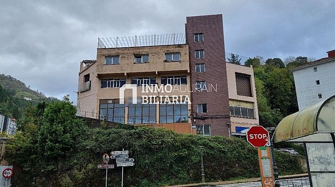 Venta de nave industrial en Soraluze