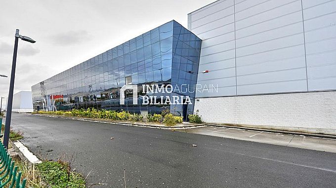 Venta de nave industrial en Vitoria-Gasteiz