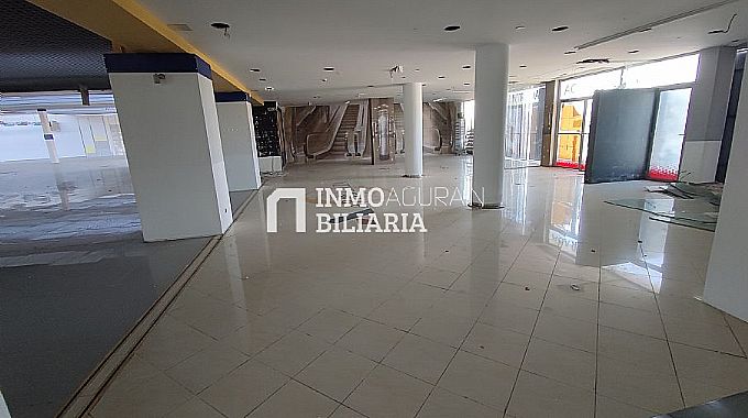 Venta de nave industrial en Vitoria-Gasteiz