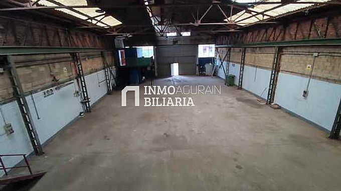 Venta de nave industrial en Vitoria-Gasteiz