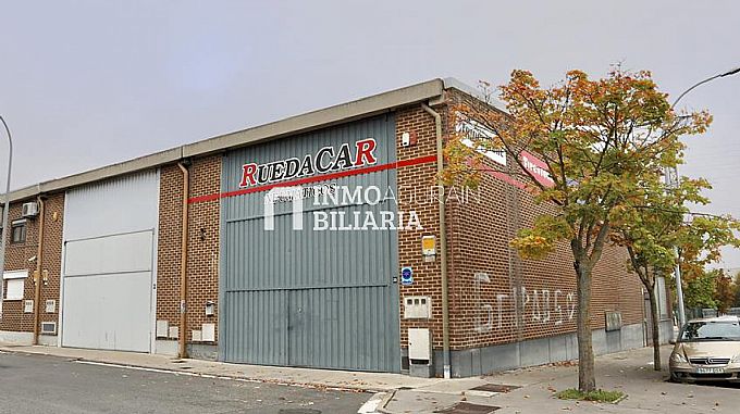 Nave en el polgono industrial de Betoo