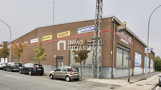 Nave en el polgono industrial de Betoo