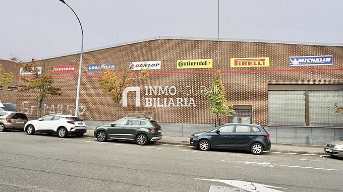 Nave en el polgono industrial de Betoo