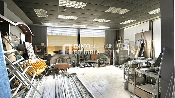 Nave en el polgono industrial de Betoo
