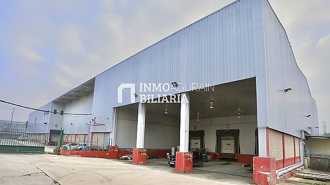 Venta de nave industrial en Vitoria-Gasteiz