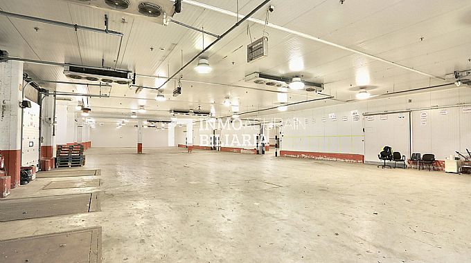 Venta de nave industrial en Vitoria-Gasteiz
