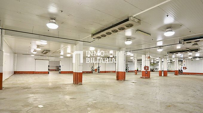 Venta de nave industrial en Vitoria-Gasteiz
