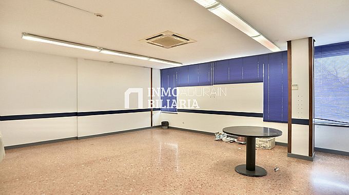 Venta de nave industrial en Vitoria-Gasteiz