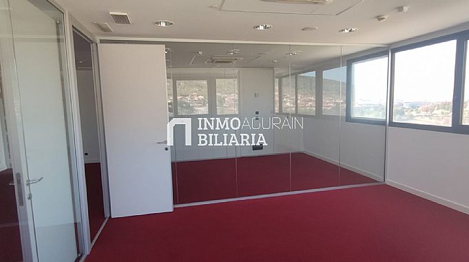 PLANTA ENTERA EN EDIFICIO DE OFICINAS EN ARTICA BERRIOPLANO
