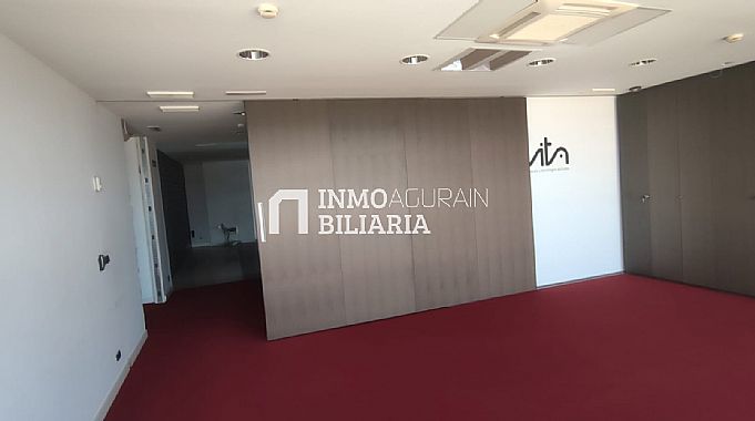PLANTA ENTERA EN EDIFICIO DE OFICINAS EN ARTICA BERRIOPLANO
