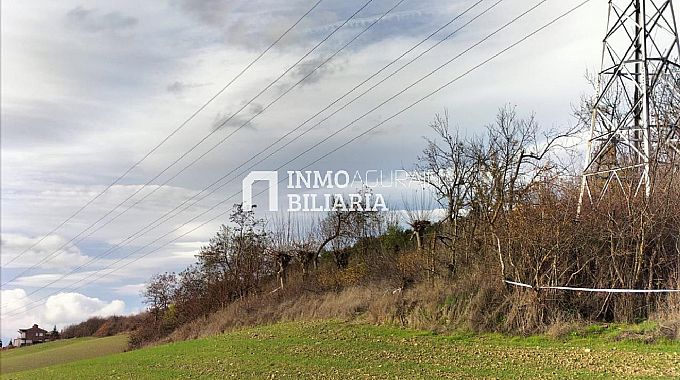 Venta de parcela urbana en Ansoain