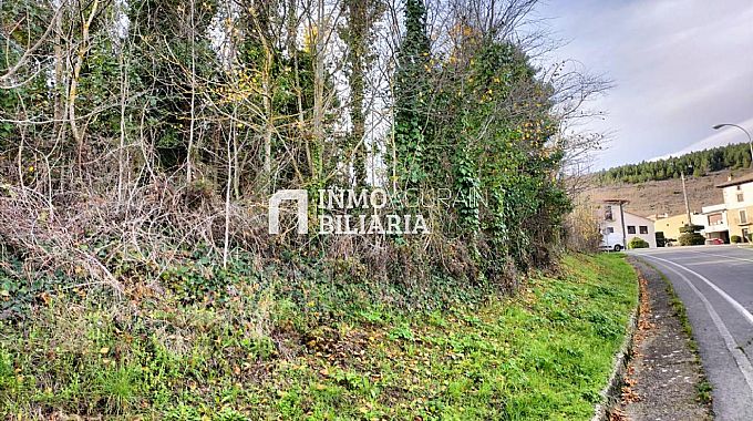 Venta de parcela urbana en Ansoain