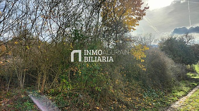 Venta de parcela urbana en Ansoain