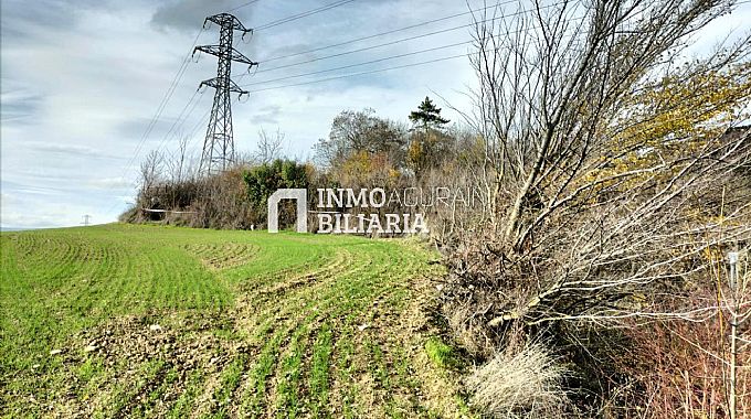 Venta de parcela urbana en Ansoain