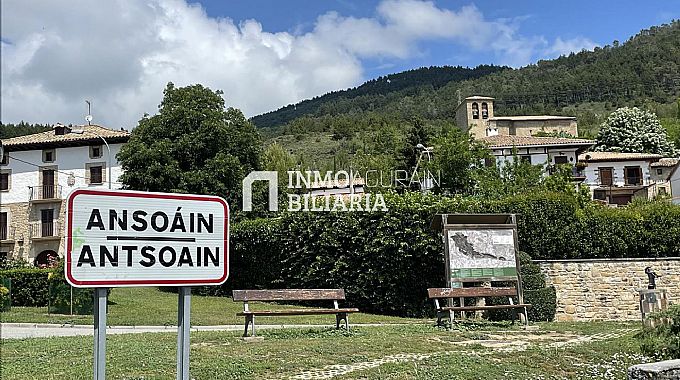 Venta de parcela urbana en Ansoain