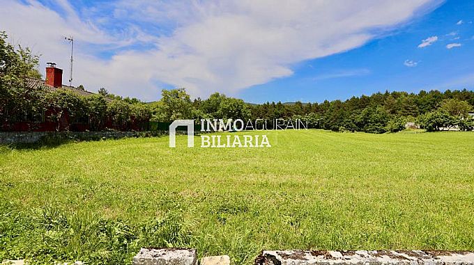 Se venden 3 Parcelas Urbanas en Barria (Alava)