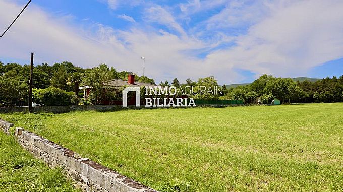 Se venden 3 Parcelas Urbanas en Barria (Alava)