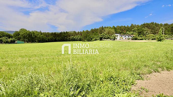 Se venden 3 Parcelas Urbanas en Barria (Alava)