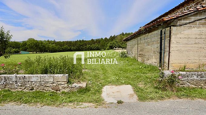 Se venden 3 Parcelas Urbanas en Barria (Alava)