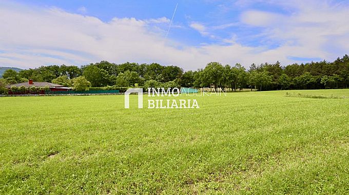 Se venden 3 Parcelas Urbanas en Barria (Alava)
