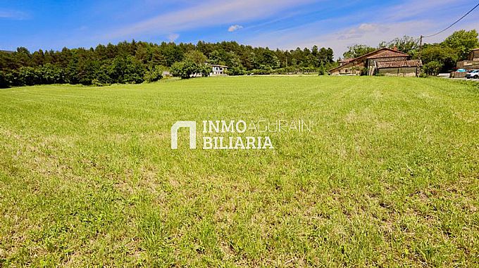 Se venden 3 Parcelas Urbanas en Barria (Alava)