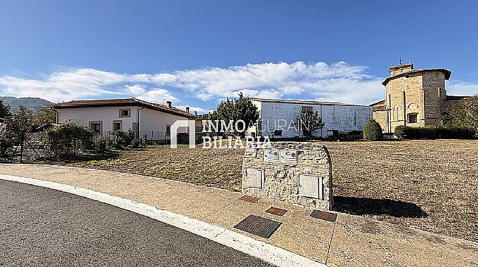 Venta de parcela urbana en Gauna