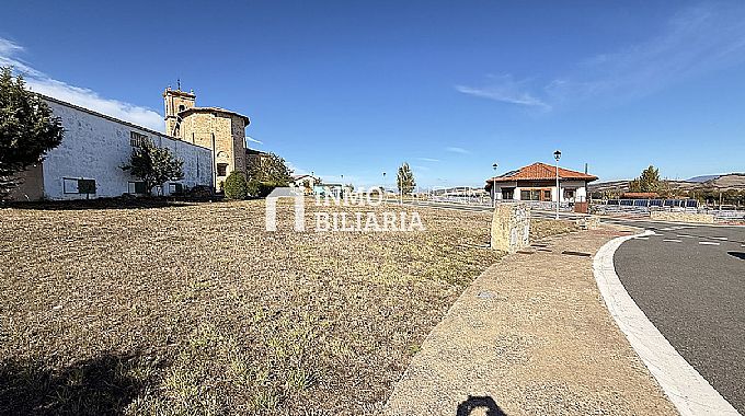 Venta de parcela urbana en Gauna