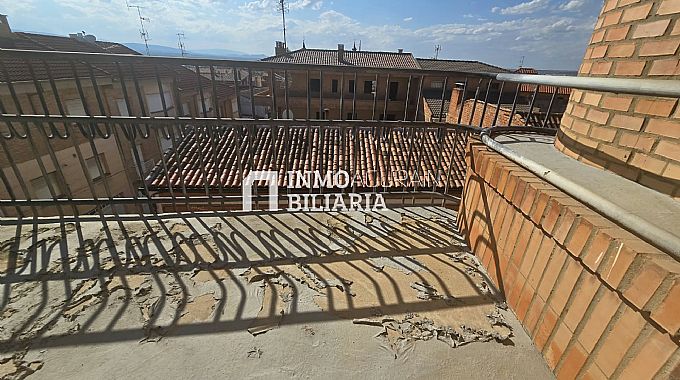 VENTA DE PISO EN BRUTO CON BAJERA EN ALFARO