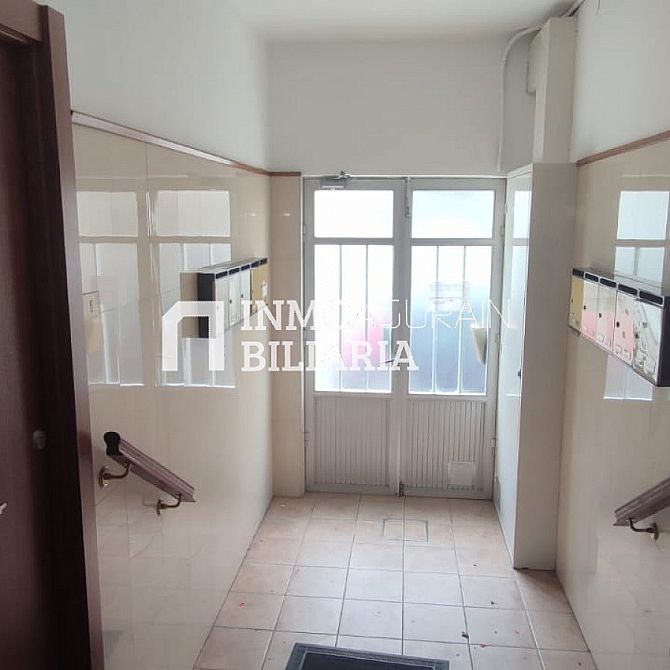 PISO DE 4 HABITACIONES PARA REFORMAR EN ALTSASU/ALSASUA - 2