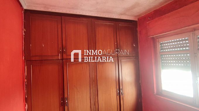 PISO DE 4 HABITACIONES PARA REFORMAR EN ALTSASU/ALSASUA