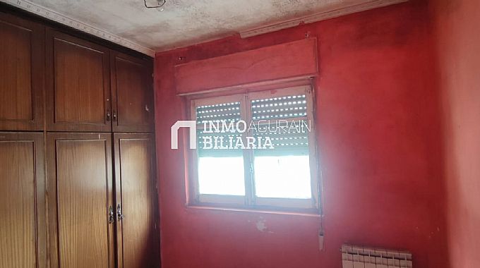 PISO DE 4 HABITACIONES PARA REFORMAR EN ALTSASU/ALSASUA