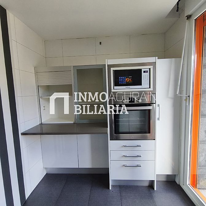 PISO EN ALSASUA + GARAJE + TRASTERO - 4