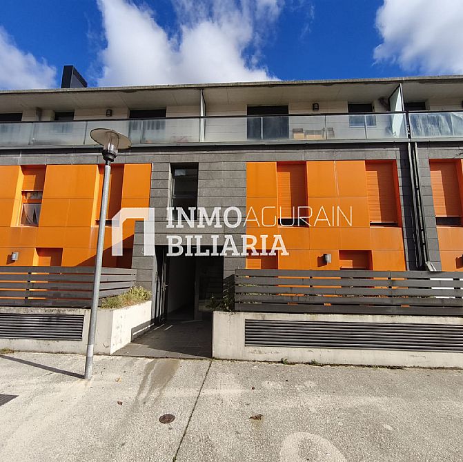 PISO EN ALSASUA + GARAJE + TRASTERO - 1