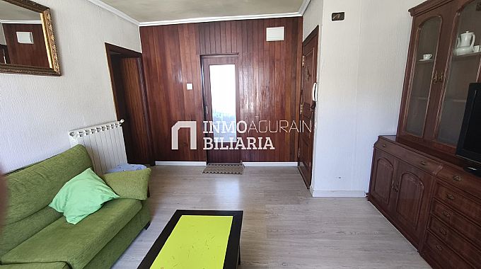 PISO EN CALLE URBASA DE ALSASUA