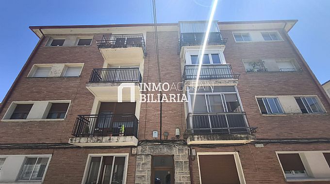 PISO EN CALLE URBASA DE ALSASUA