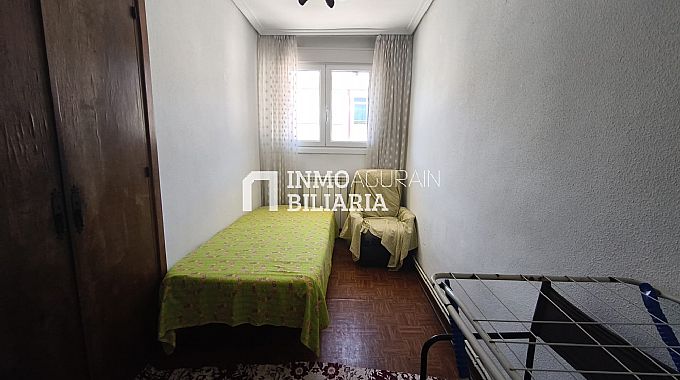 PISO EN CALLE URBASA DE ALSASUA